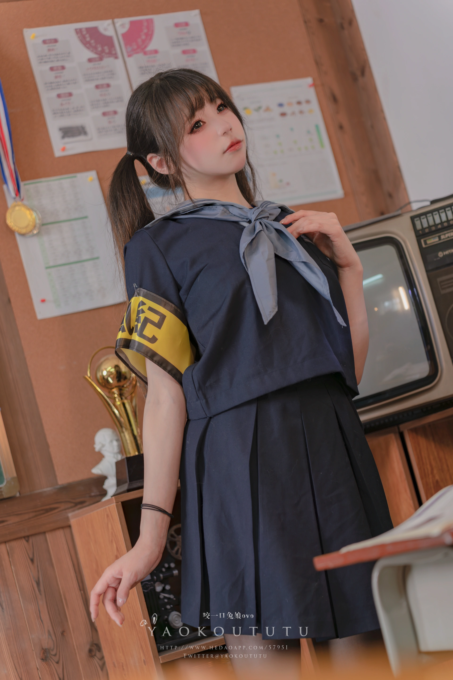 咬一口兔娘(黏黏团子兔) – NO.045 学生会长竞选中&脸红的思春期 3